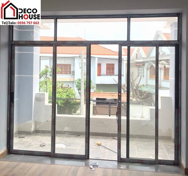 Mẫu cửa nhôm kính Xingfa 4 cánh mở lùa
