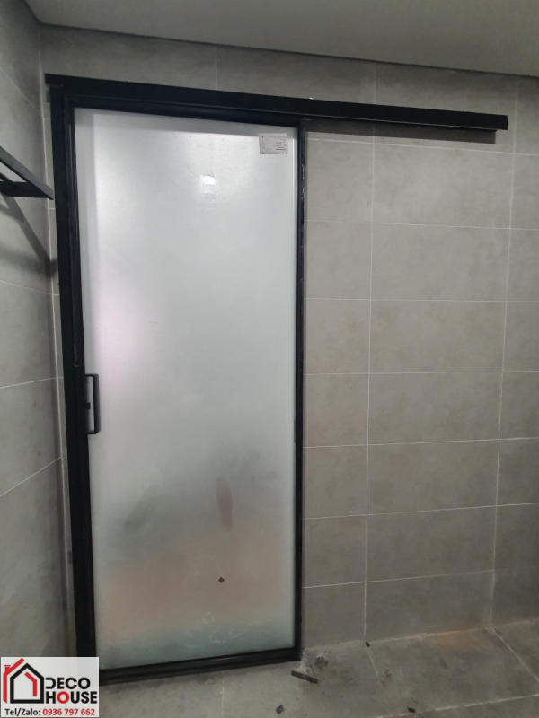 Cửa nhôm slim đẩy ngang 1 cánh hệ slim cho nhà vệ sinh