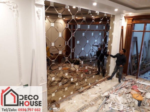 Gương kính dán tường màu trà