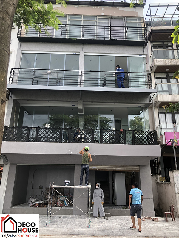 Thi công cửa kính cường lực mặt tiền tại Hà Nội
