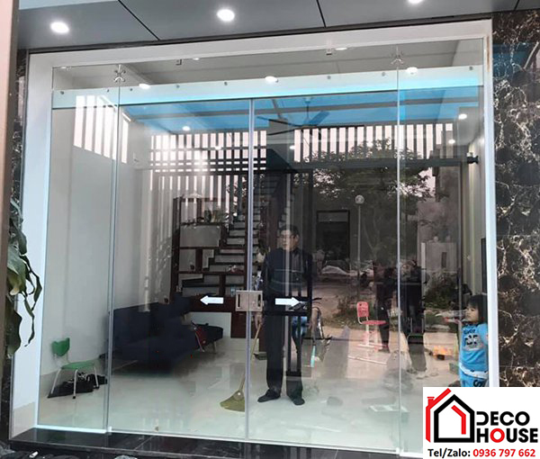 Thi công cửa kính đẩy ngang giá rẻ tại Trung Hoa